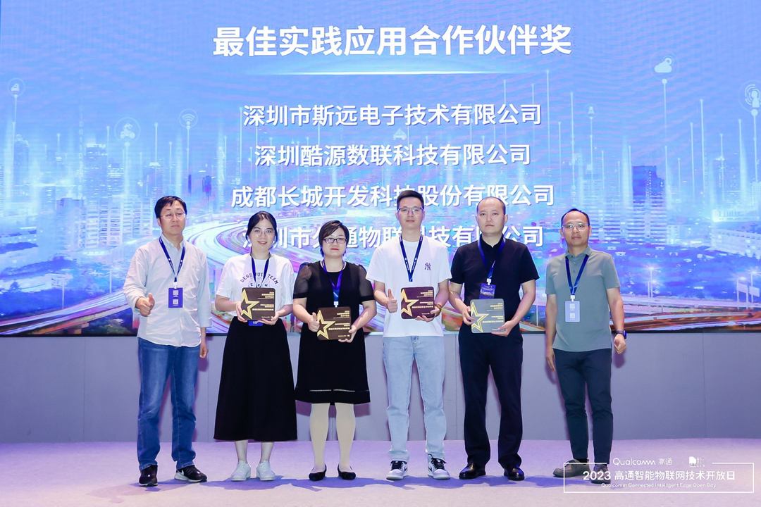 LMQ_9205-453137138.jpg